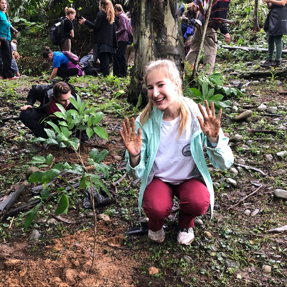 Meet your Posher, Grace